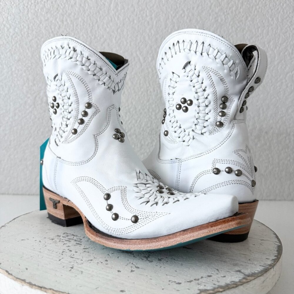 Lane COSSETTE Womens Cowboy Booties White Western Snip Toe Ankle Boots Size 7